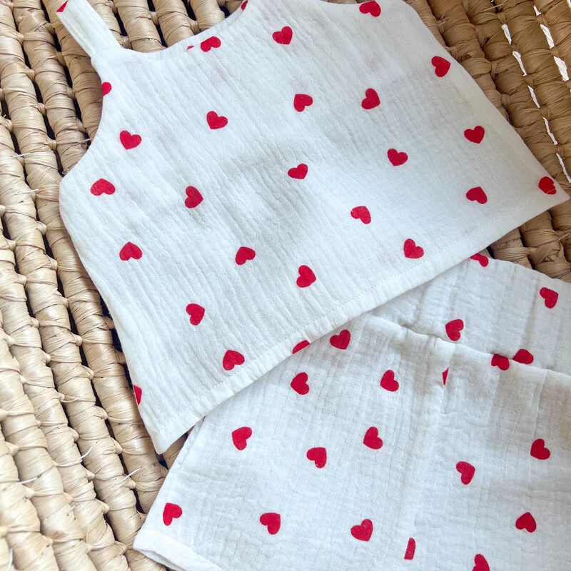 Muślinowy komplet w serduszka - obrazek 2